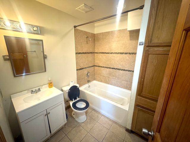 143 E 111th Street, Chicago, IL 60628