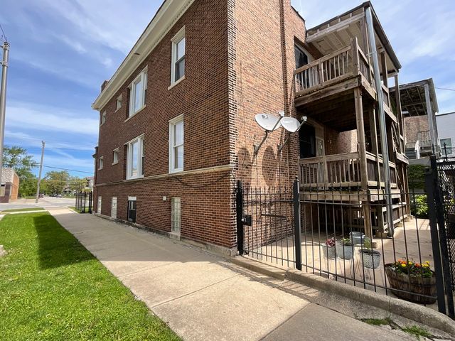 143 E 111th Street, Chicago, IL 60628