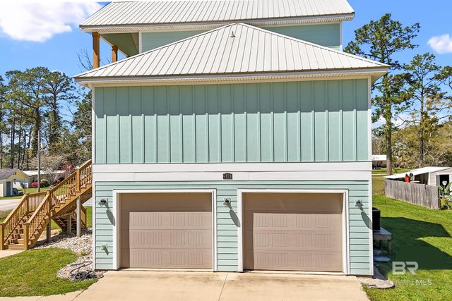 9111 Seabright Avenue, Elberta, AL 36530