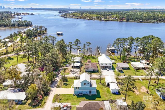 9111 Seabright Avenue, Elberta, AL 36530