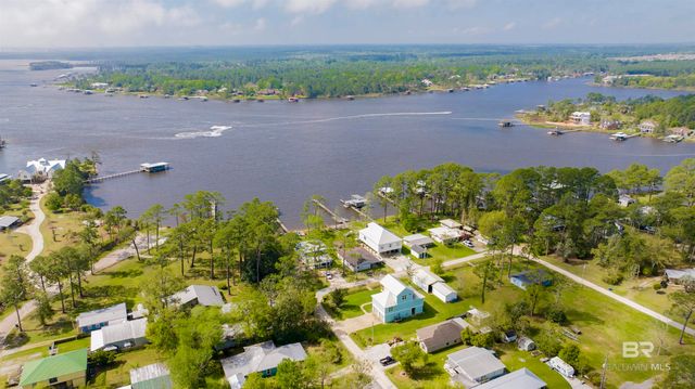 9111 Seabright Avenue, Elberta, AL 36530