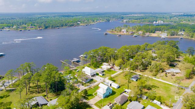 9111 Seabright Avenue, Elberta, AL 36530