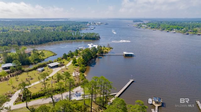 9111 Seabright Avenue, Elberta, AL 36530