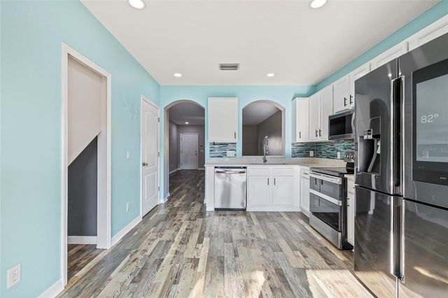 16302 SWAN VIEW CIRCLE, Odessa, FL 33556