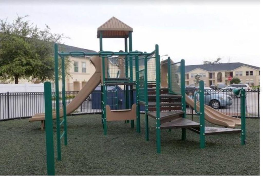 Image 22 of property listing at 2720 CLUB CORTILE CIRCLE A, Kissimmee, FL 34746