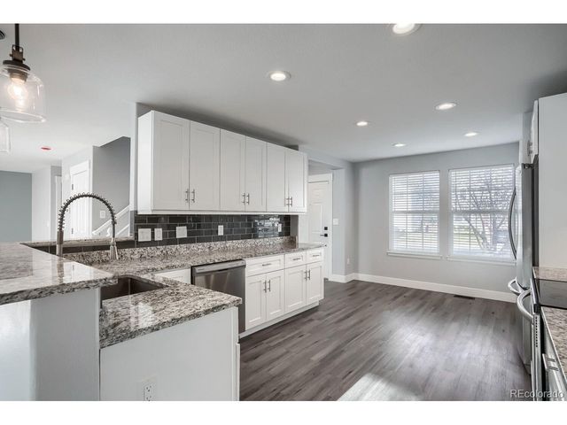 8177 S Norfolk St, Englewood, CO 80112