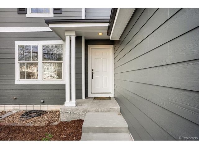 8177 S Norfolk St, Englewood, CO 80112