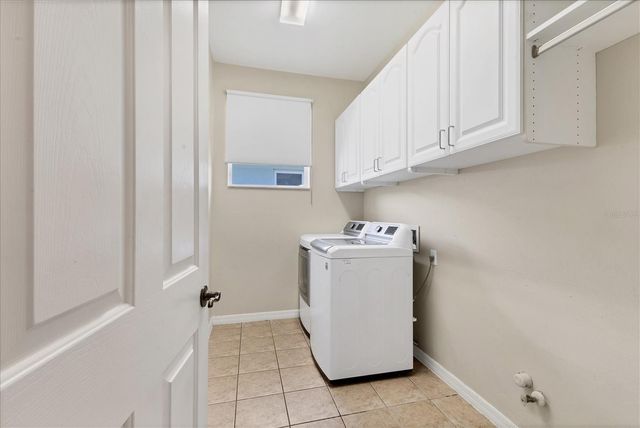 6539 37TH STREET E, Sarasota, FL 34243