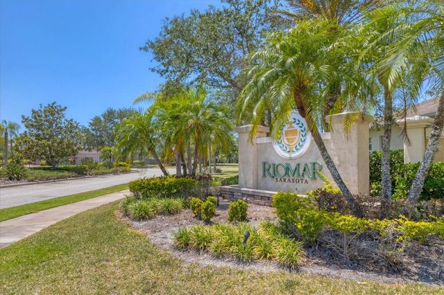6539 37TH STREET E, Sarasota, FL 34243