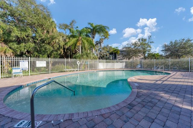 6539 37TH STREET E, Sarasota, FL 34243