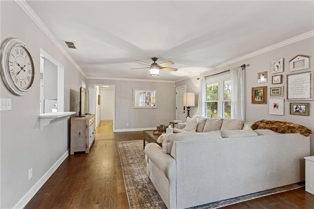 1864 Creat Trail SE, Smyrna, GA 30080