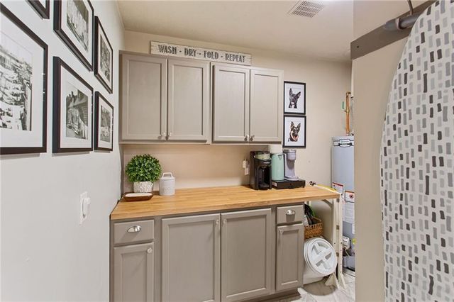 1864 Creat Trail SE, Smyrna, GA 30080