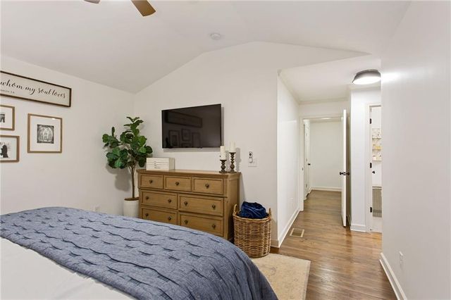 1864 Creat Trail SE, Smyrna, GA 30080