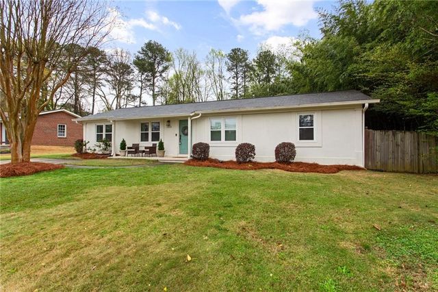 1864 Creat Trail SE, Smyrna, GA 30080