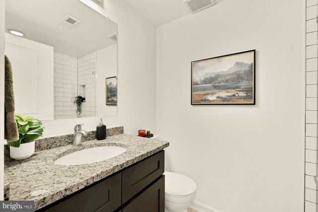 760 GRESHAM PL NW, Washington, DC 20001