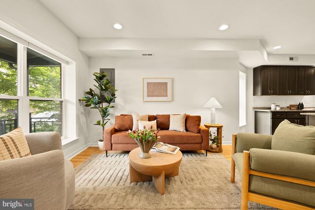 760 GRESHAM PL NW, Washington, DC 20001