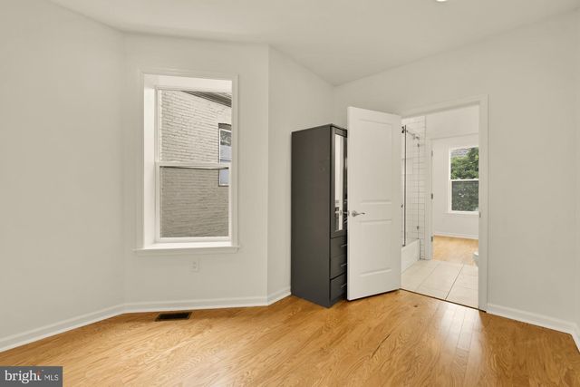 760 GRESHAM PL NW, Washington, DC 20001