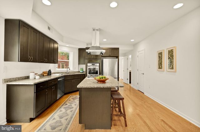 760 GRESHAM PL NW, Washington, DC 20001