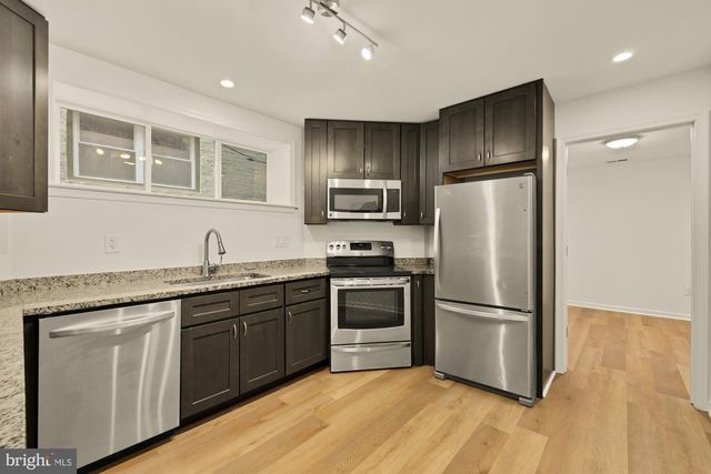 760 GRESHAM PL NW, Washington, DC 20001