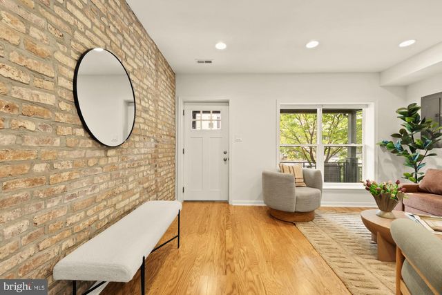 760 GRESHAM PL NW, Washington, DC 20001
