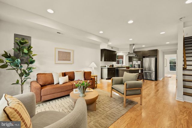 760 GRESHAM PL NW, Washington, DC 20001