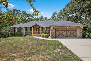32 Freida Lane, Clever, MO 65631