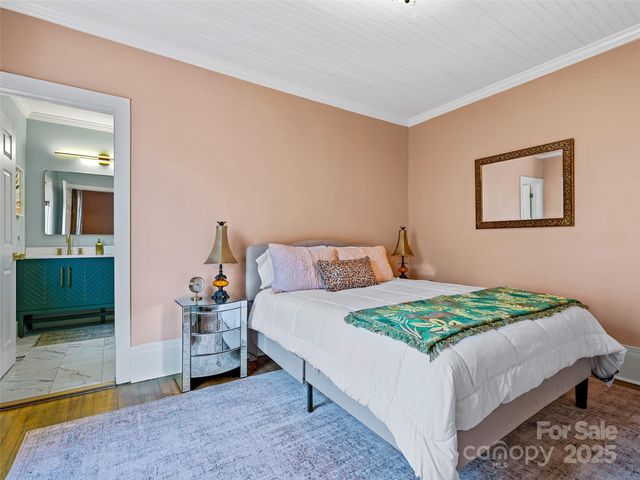 277 Markham Road, Tryon, NC 28782