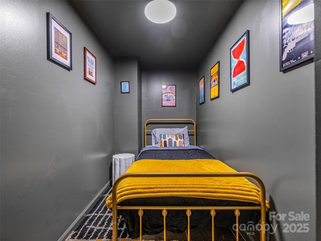 277 Markham Road, Tryon, NC 28782