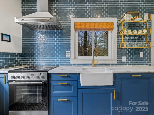 277 Markham Road, Tryon, NC 28782