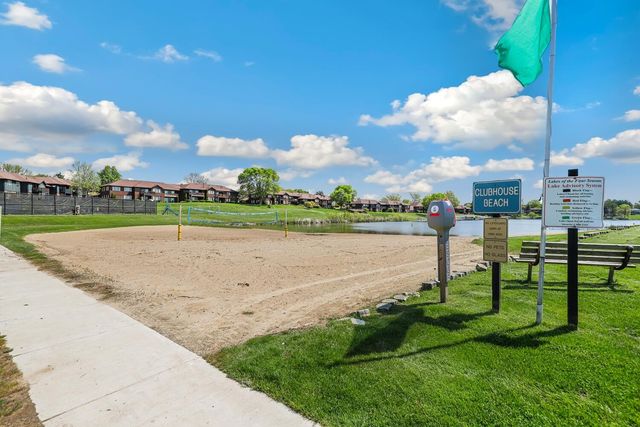 1986 Greenvalley Drive, Crown Point, IN 46307