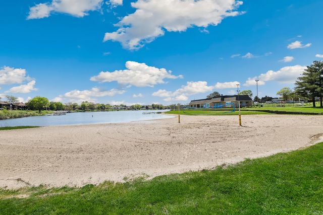 1986 Greenvalley Drive, Crown Point, IN 46307