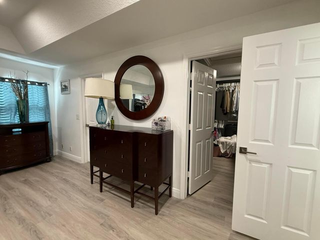 9114 VILLA PALMA Lane, West Palm Beach, FL 33418