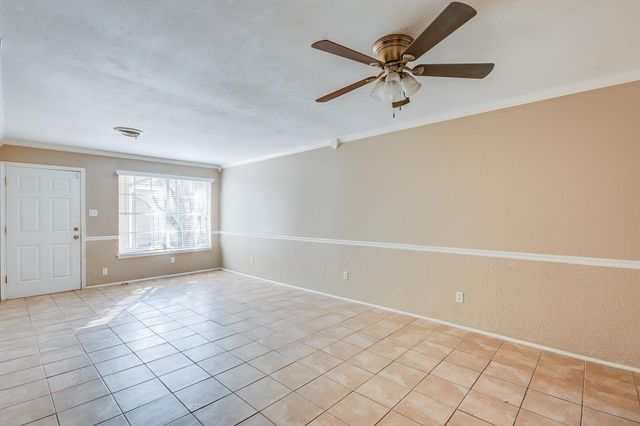 2689 Gessner Road 802, Houston, TX 77080