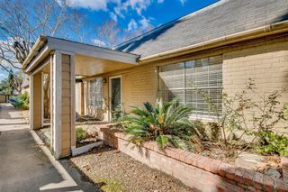 2689 Gessner Road 802, Houston, TX 77080
