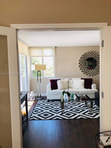 800 N MIAMI AVE 303, Miami, FL 33136