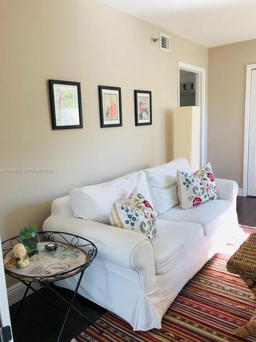 800 N MIAMI AVE 303, Miami, FL 33136