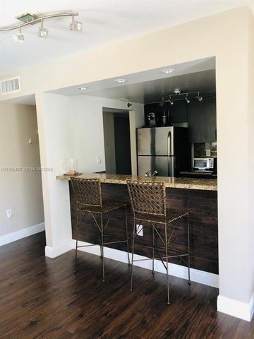 800 N MIAMI AVE 303, Miami, FL 33136