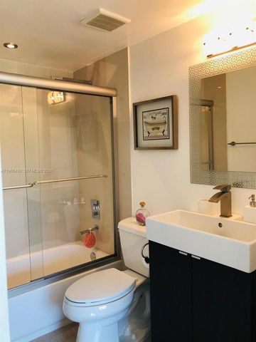 800 N MIAMI AVE 303, Miami, FL 33136