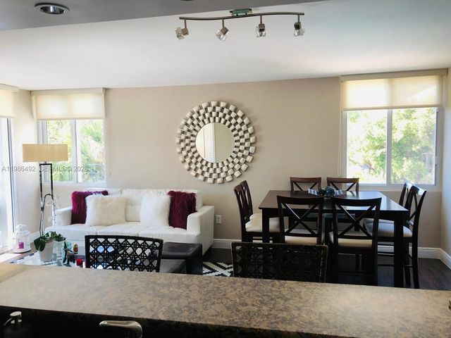 800 N MIAMI AVE 303, Miami, FL 33136