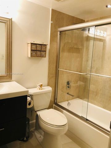 800 N MIAMI AVE 303, Miami, FL 33136