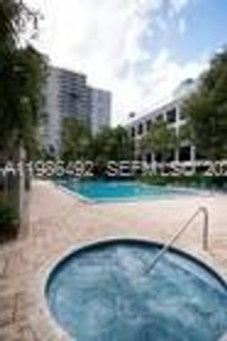800 N MIAMI AVE 303, Miami, FL 33136