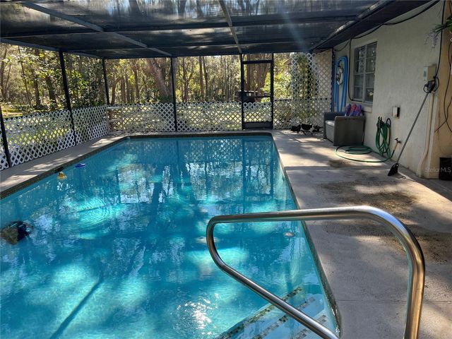 37600 ROLLING ACRES ROAD, Lady Lake, FL 32159