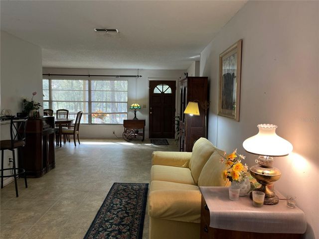 37600 ROLLING ACRES ROAD, Lady Lake, FL 32159