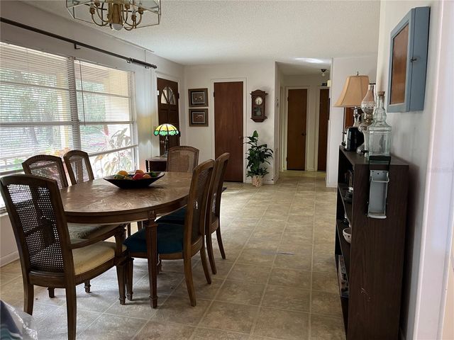 37600 ROLLING ACRES ROAD, Lady Lake, FL 32159