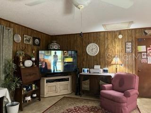 37600 ROLLING ACRES ROAD, Lady Lake, FL 32159