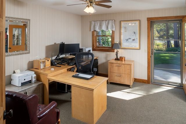 25 Dukes Brook Road, Plympton, MA 02367