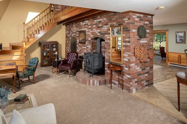 25 Dukes Brook Road, Plympton, MA 02367