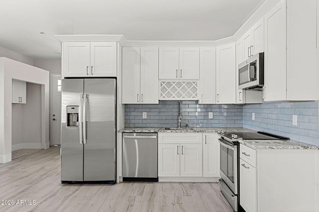 13613 N 76th Street 68, Scottsdale, AZ 85260