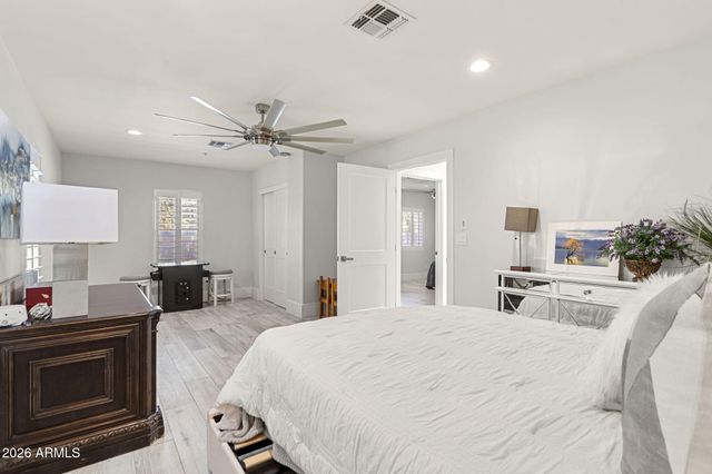 13613 N 76th Street 68, Scottsdale, AZ 85260