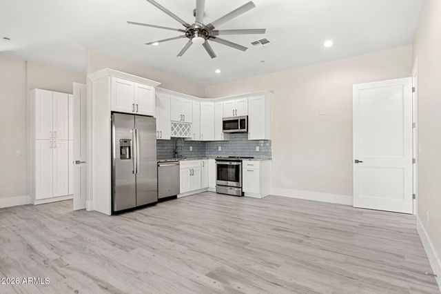 13613 N 76th Street 68, Scottsdale, AZ 85260